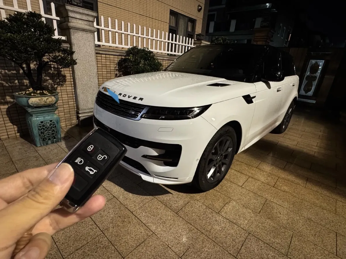2023 Land Rover Range Rover Sport 3.0T 400HP L6 8AT,autocango,china used car exporter,china ev exporter,chinese used car exporter,chinese used ev exporter