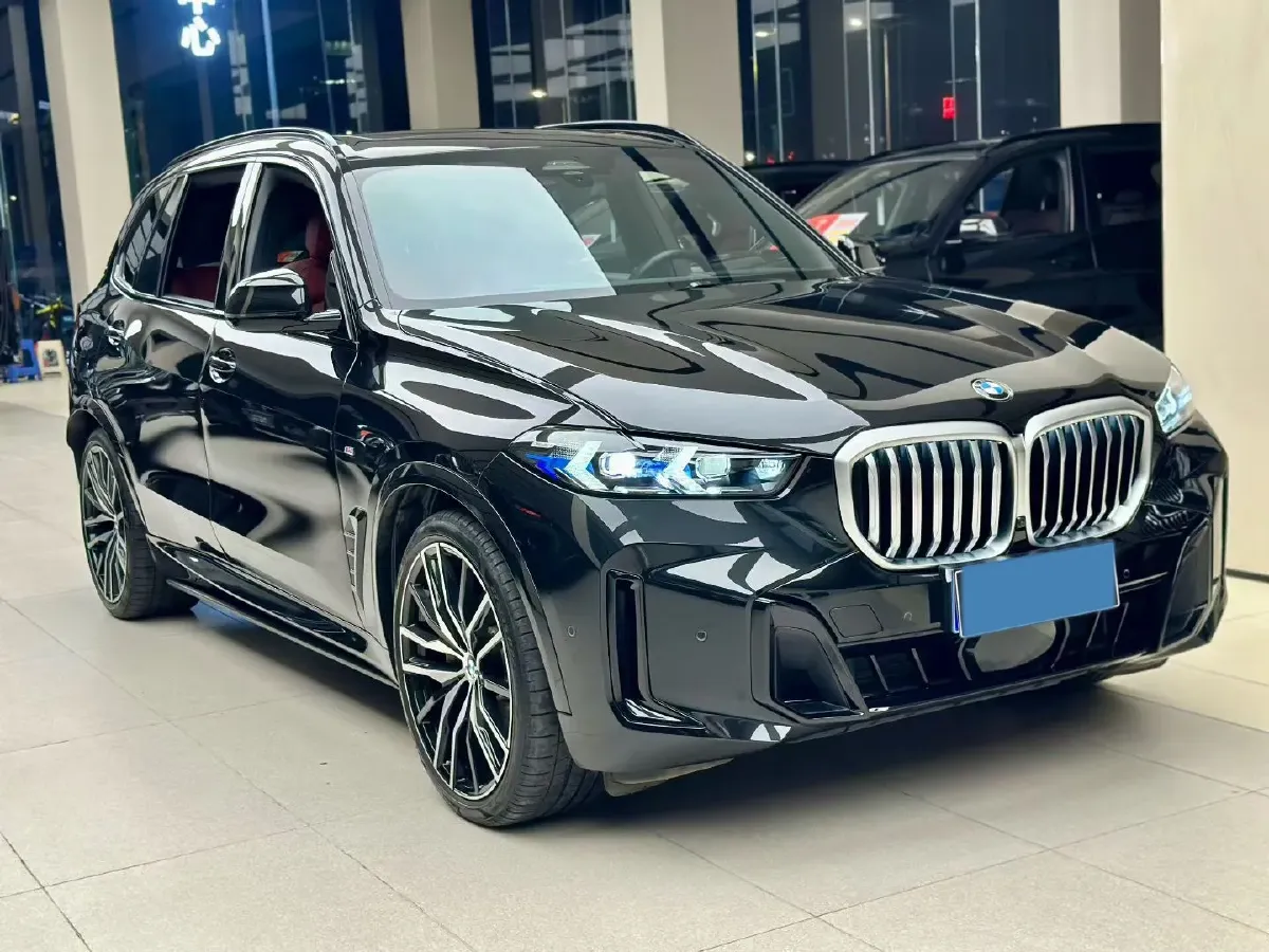 2023 BMW X5 3.0T 381HP L6 8AT,autocango,china used car exporter,china ev exporter,chinese used car exporter,chinese used ev exporter