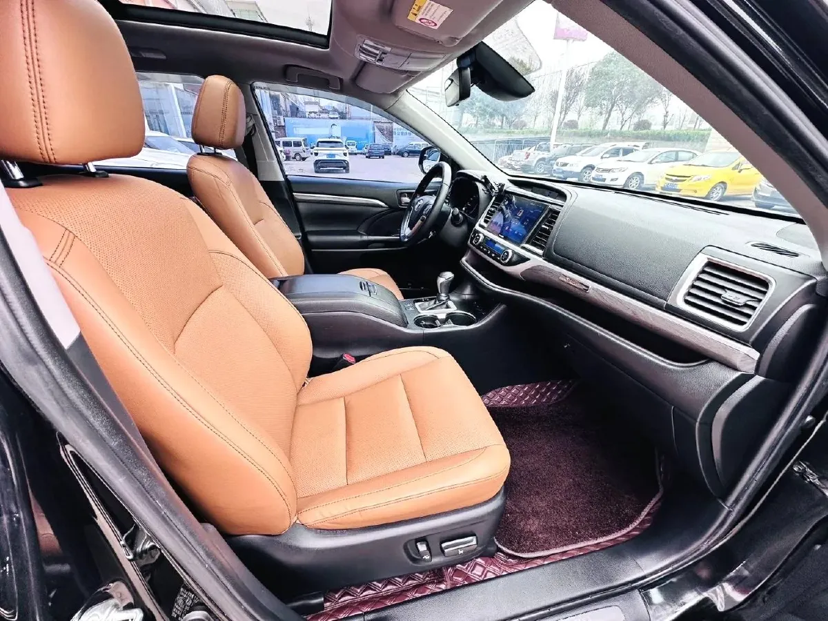 2019 HanTeng V7 1.5T 156HP L4 6AT,autocango,china used car exporter,china ev exporter,chinese used car exporter,chinese used ev exporter