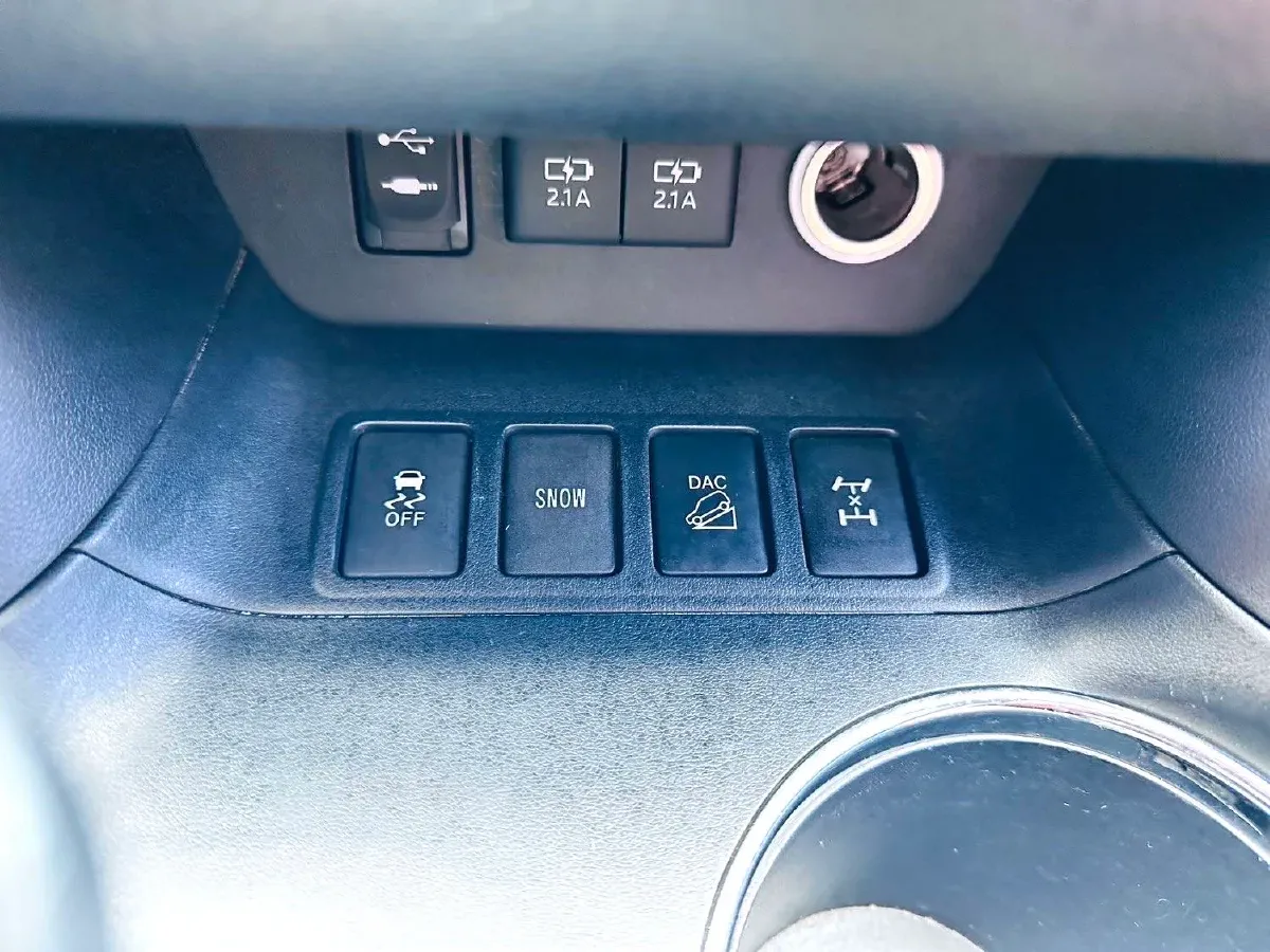 2019 HanTeng V7 1.5T 156HP L4 6AT,autocango,china used car exporter,china ev exporter,chinese used car exporter,chinese used ev exporter