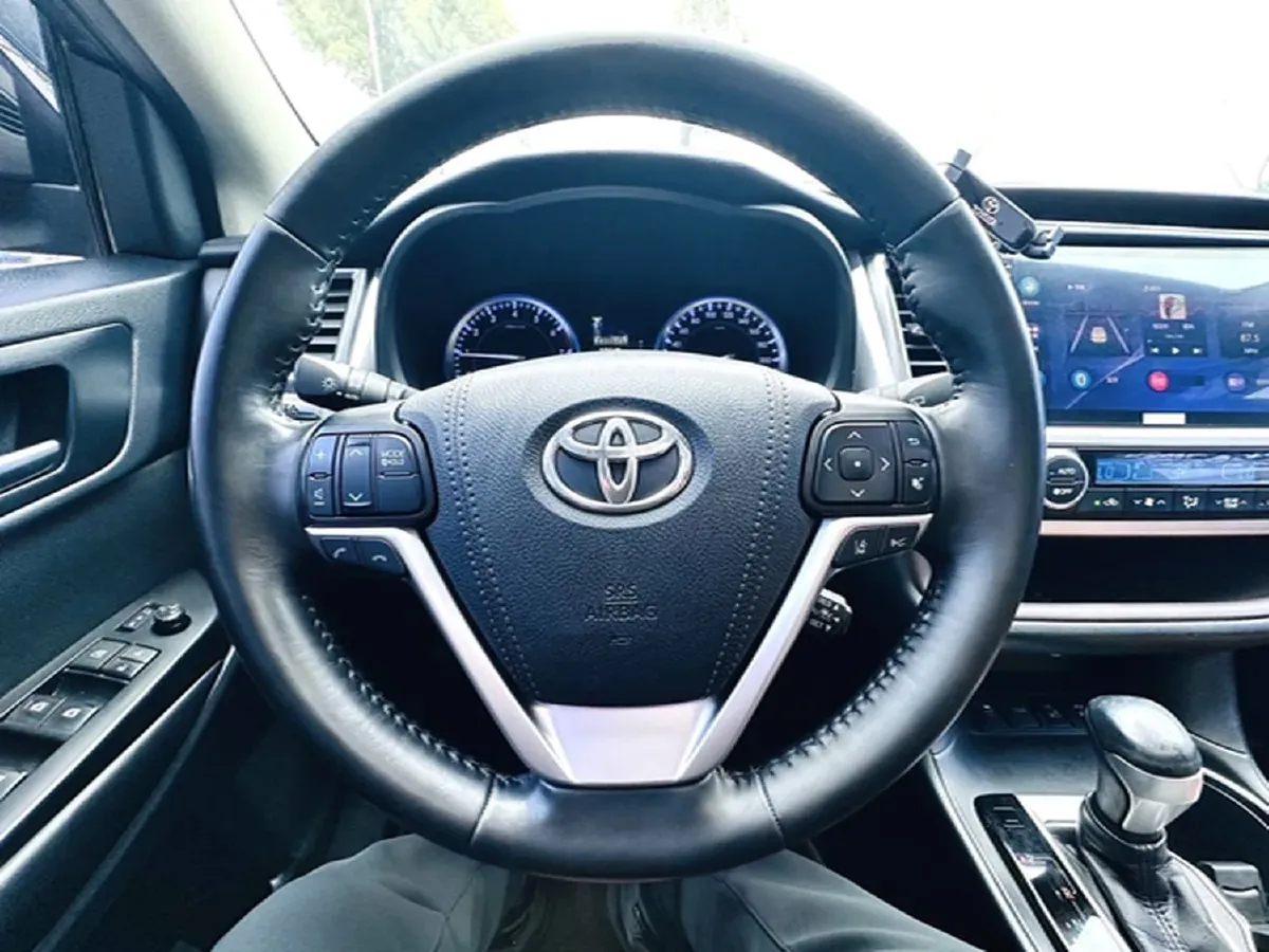 2019 HanTeng V7 1.5T 156HP L4 6AT,autocango,china used car exporter,china ev exporter,chinese used car exporter,chinese used ev exporter