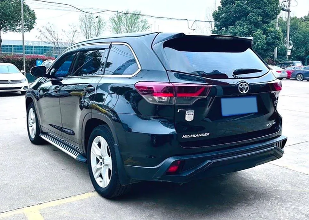 2019 HanTeng V7 1.5T 156HP L4 6AT,autocango,china used car exporter,china ev exporter,chinese used car exporter,chinese used ev exporter