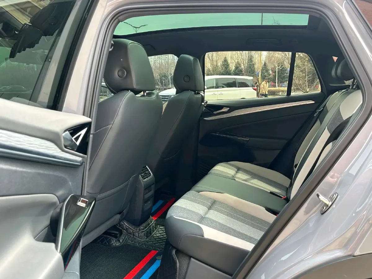 2024 Volkswagen ID.4 Crozz BEV 55.7KWH,autocango,china used car exporter,china ev exporter,chinese used car exporter,chinese used ev exporter