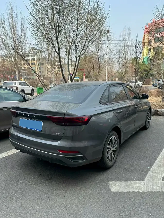 2022 Geely Emgrand 1.5L 114HP L4 5MT,autocango,china used car exporter,china ev exporter,chinese used car exporter,chinese used ev exporter