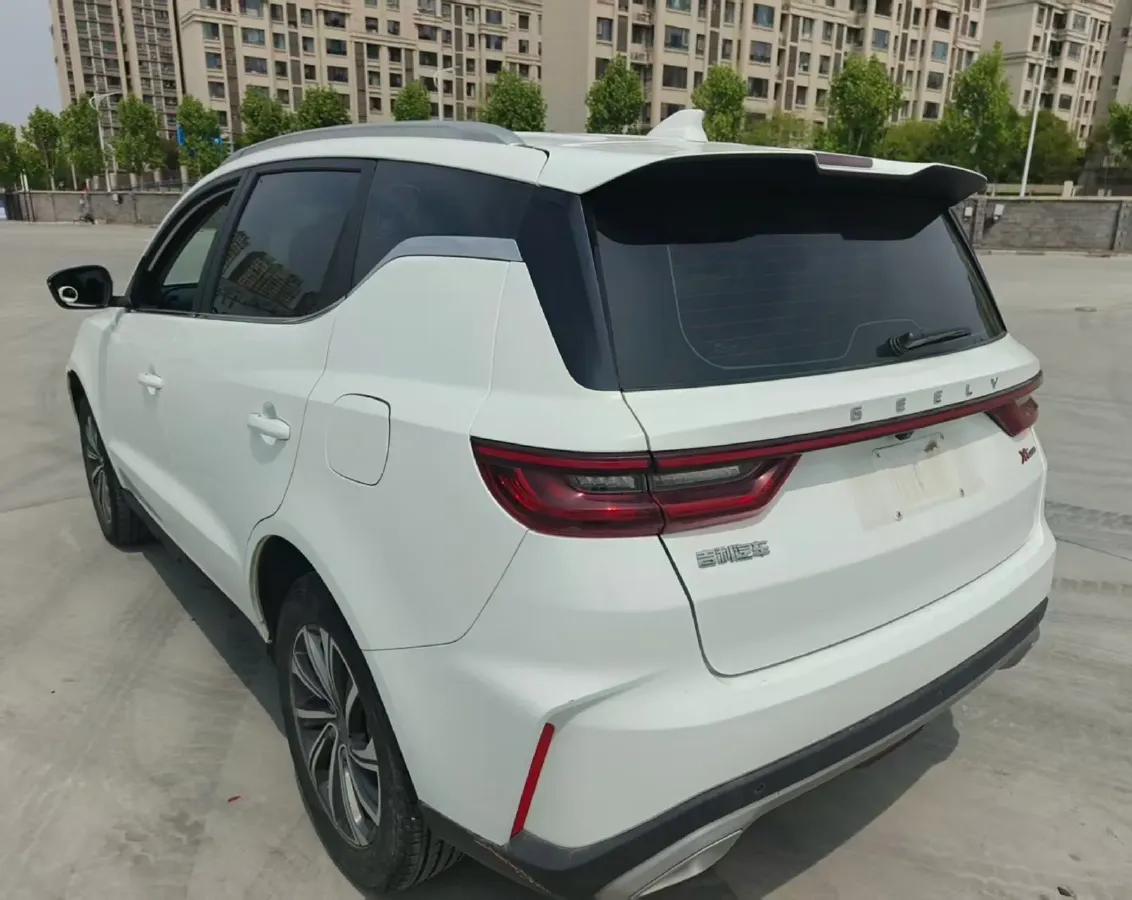 2021 Geely Vision X6 1.4T 141HP L4 6MT,autocango,china used car exporter,china ev exporter,chinese used car exporter,chinese used ev exporter