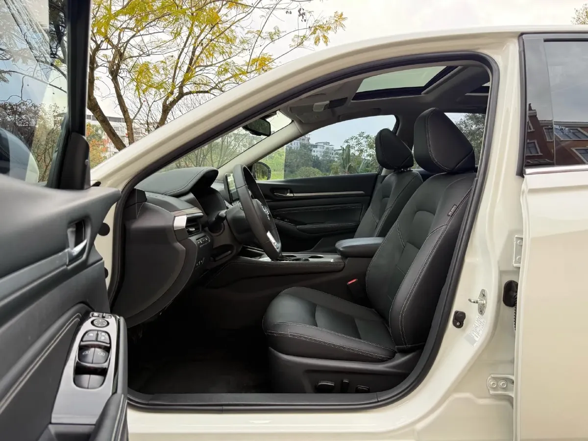 2020 Nissan Teana 2.0L 156HP L4 CVT,autocango,china used car exporter,china ev exporter,chinese used car exporter,chinese used ev exporter