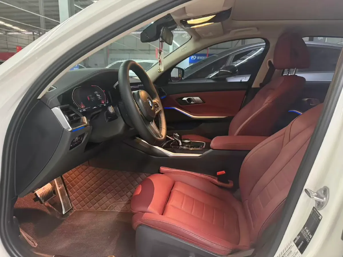 2021 BMW 3 Series 2.0T 184HP L4 8AT,autocango,china used car exporter,china ev exporter,chinese used car exporter,chinese used ev exporter