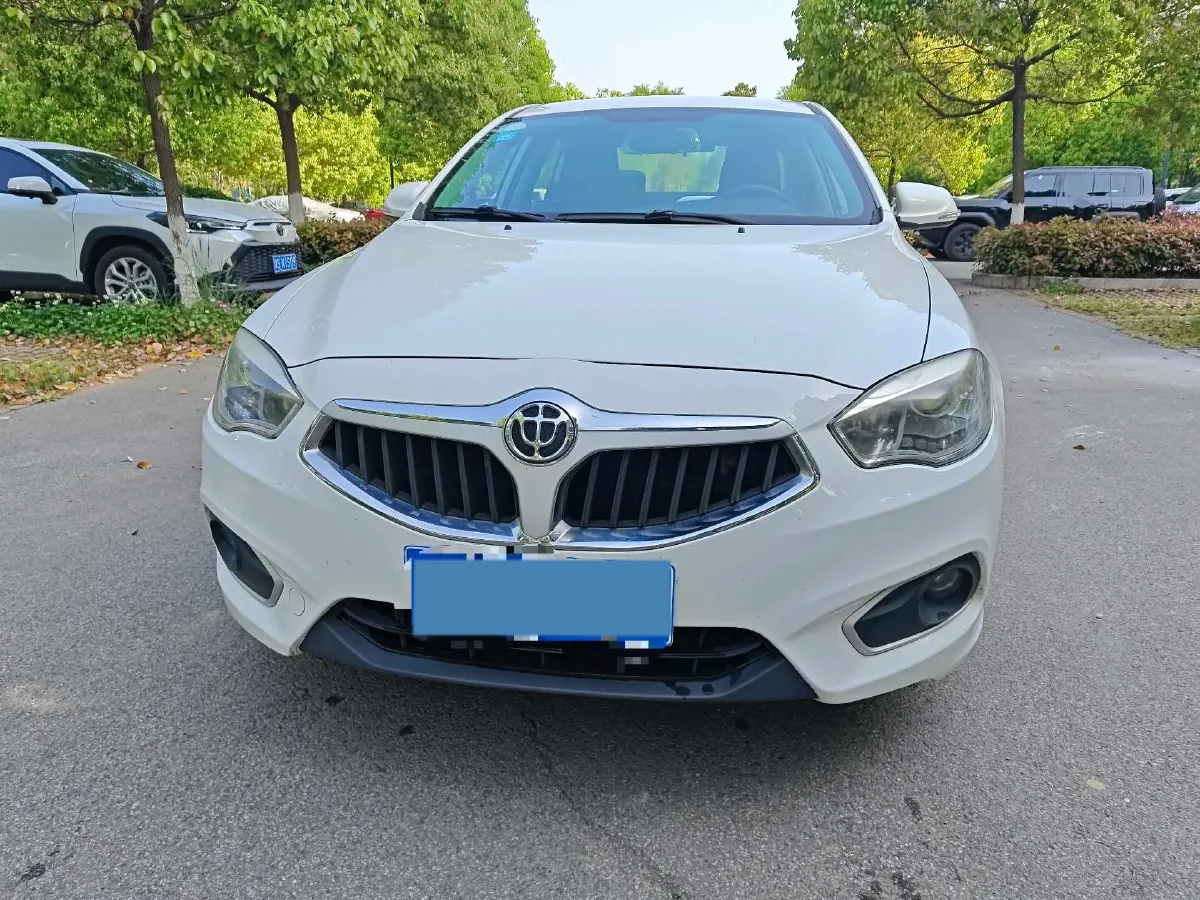 2017 Brilliance Auto H530 1.6L 118HP L4 5MT,autocango,china used car exporter,china ev exporter,chinese used car exporter,chinese used ev exporter