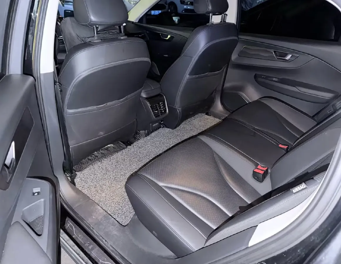 2021 HongQi E-QM5 BEV 54KWH,autocango,china used car exporter,china ev exporter,chinese used car exporter,chinese used ev exporter