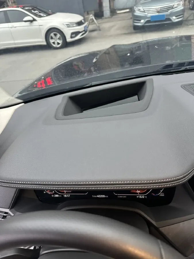 2022 BMW X5 2.0T 245HP L4 8AT,autocango,china used car exporter,china ev exporter,chinese used car exporter,chinese used ev exporter