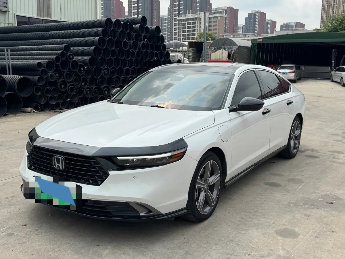 2023 Honda Accord 2.0L 148HP L4 E-CVT PHEV 17.7KWH,autocango,china used car exporter,china ev exporter,chinese used car exporter,chinese used ev exporter