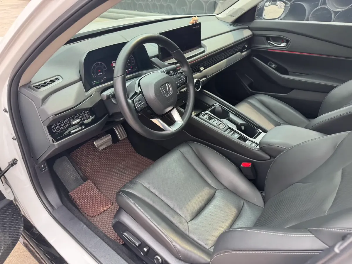 2023 Honda Accord 2.0L 148HP L4 E-CVT PHEV 17.7KWH,autocango,china used car exporter,china ev exporter,chinese used car exporter,chinese used ev exporter