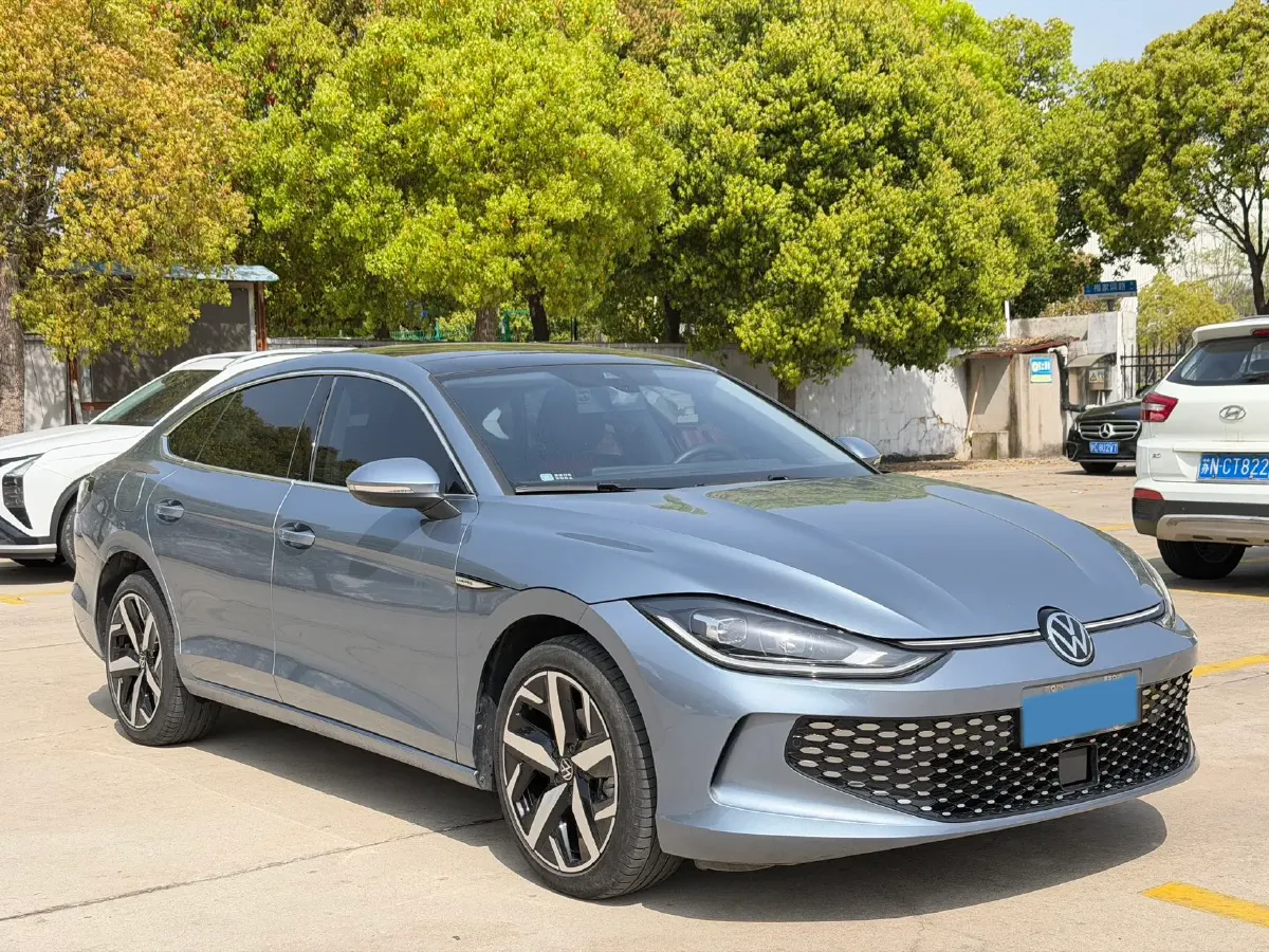 2023 Volkswagen Lamando 1.4T 150HP L4 7DCT,autocango,china used car exporter,china ev exporter,chinese used car exporter,chinese used ev exporter