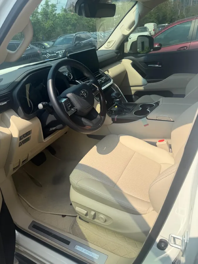 2007 Toyota Land Cruiser 4.7L 238HP V8 5AT,autocango,china used car exporter,china ev exporter,chinese used car exporter,chinese used ev exporter