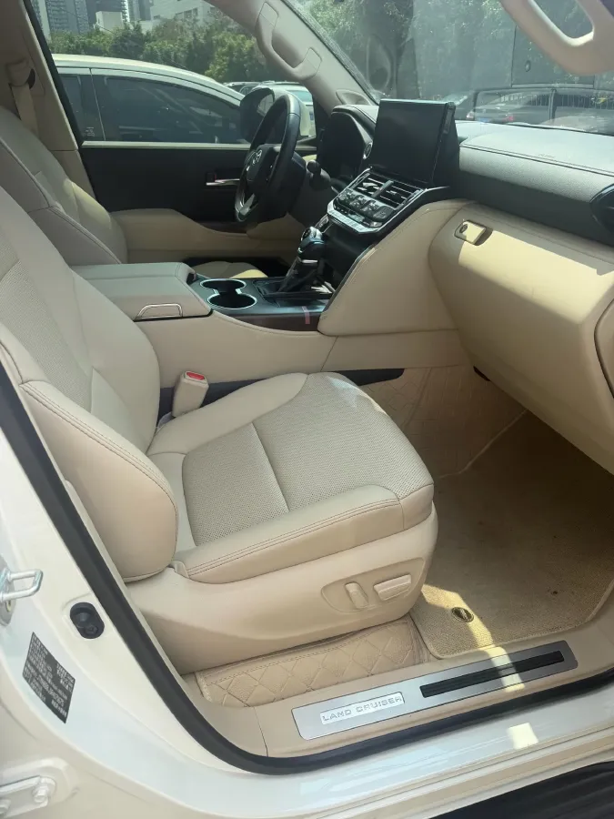 2007 Toyota Land Cruiser 4.7L 238HP V8 5AT,autocango,china used car exporter,china ev exporter,chinese used car exporter,chinese used ev exporter