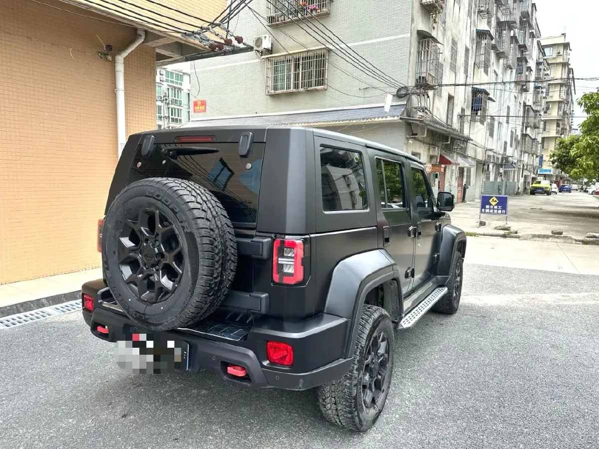 2023 Beijing BJ40 2.0T 163HP L4 8AT,autocango,china used car exporter,china ev exporter,chinese used car exporter,chinese used ev exporter