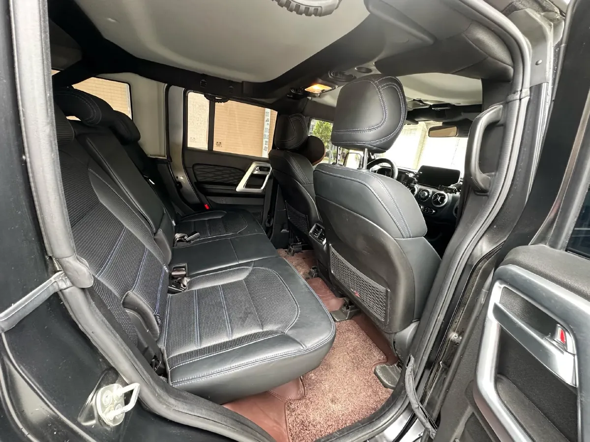 2023 Beijing BJ40 2.0T 163HP L4 8AT,autocango,china used car exporter,china ev exporter,chinese used car exporter,chinese used ev exporter