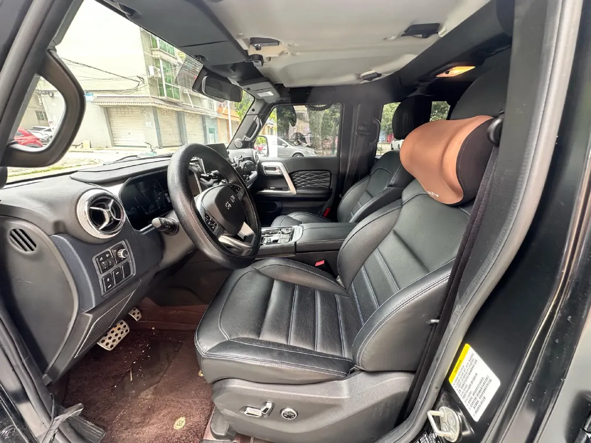 2023 Beijing BJ40 2.0T 163HP L4 8AT,autocango,china used car exporter,china ev exporter,chinese used car exporter,chinese used ev exporter