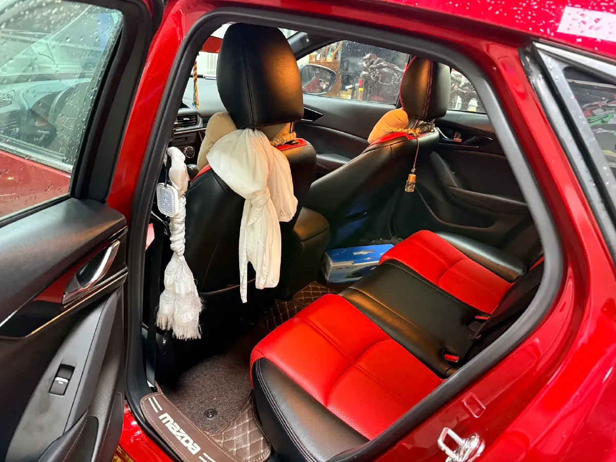 2021 Mazda CX-4 2.0L 158HP L4 6AT,autocango,china used car exporter,china ev exporter,chinese used car exporter,chinese used ev exporter