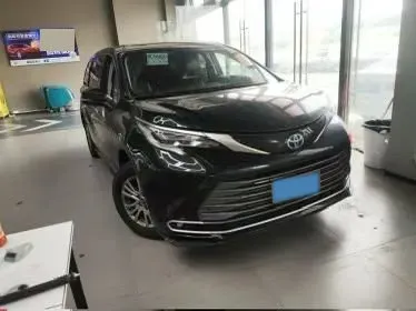 2024 Toyota Sienna 2.5L 189HP L4 E-CVT Hybrid,autocango,china used car exporter,china ev exporter,chinese used car exporter,chinese used ev exporter