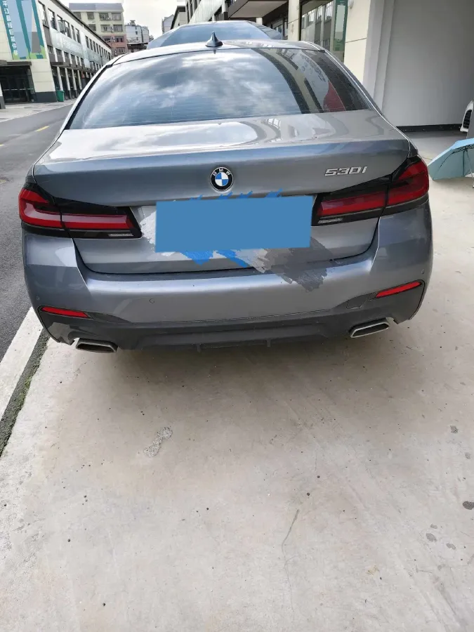 2021 BMW 5 Series 2.0T 252HP L4 8AT,autocango,china used car exporter,china ev exporter,chinese used car exporter,chinese used ev exporter