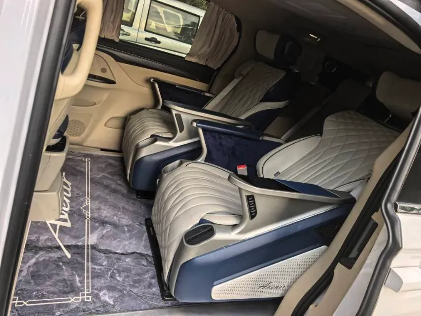 2022 Buick GL8 2.0T 237HP L4 9AT,autocango,china used car exporter,china ev exporter,chinese used car exporter,chinese used ev exporter