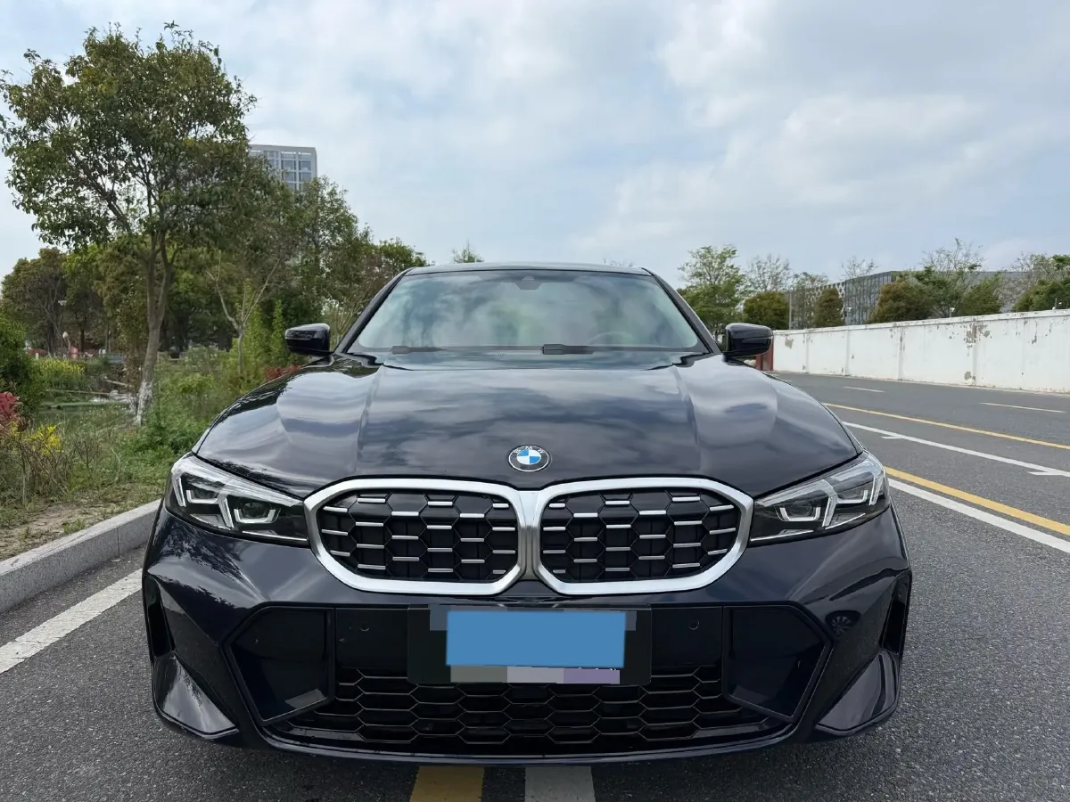 2023 BMW 3 Series 2.0T 184HP L4 8AT,autocango,china used car exporter,china ev exporter,chinese used car exporter,chinese used ev exporter
