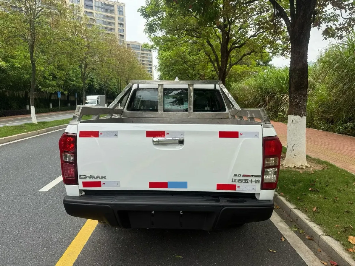 2019 Isuzu D-MAX 3.0T 177HP L4 6AT,autocango,china used car exporter,china ev exporter,chinese used car exporter,chinese used ev exporter