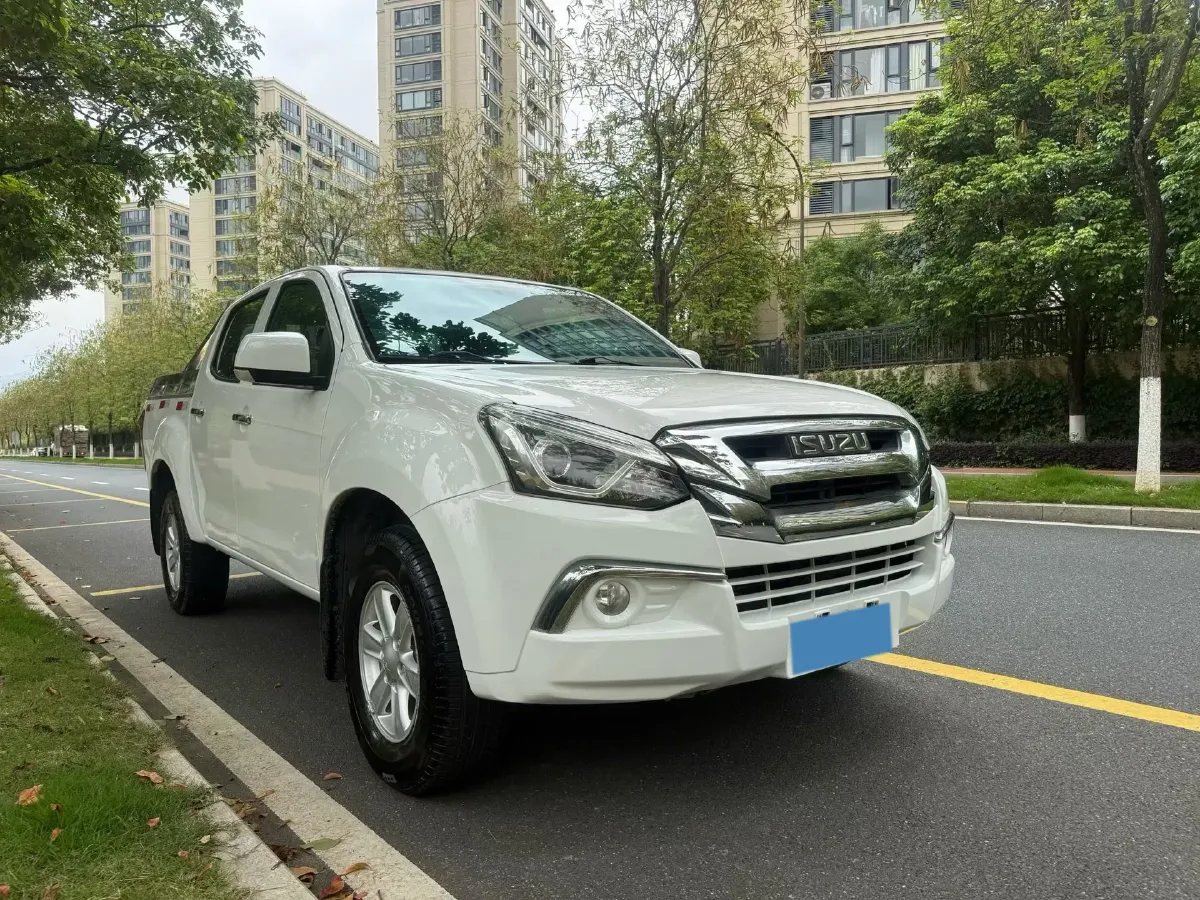 2019 Isuzu D-MAX 3.0T 177HP L4 6AT,autocango,china used car exporter,china ev exporter,chinese used car exporter,chinese used ev exporter