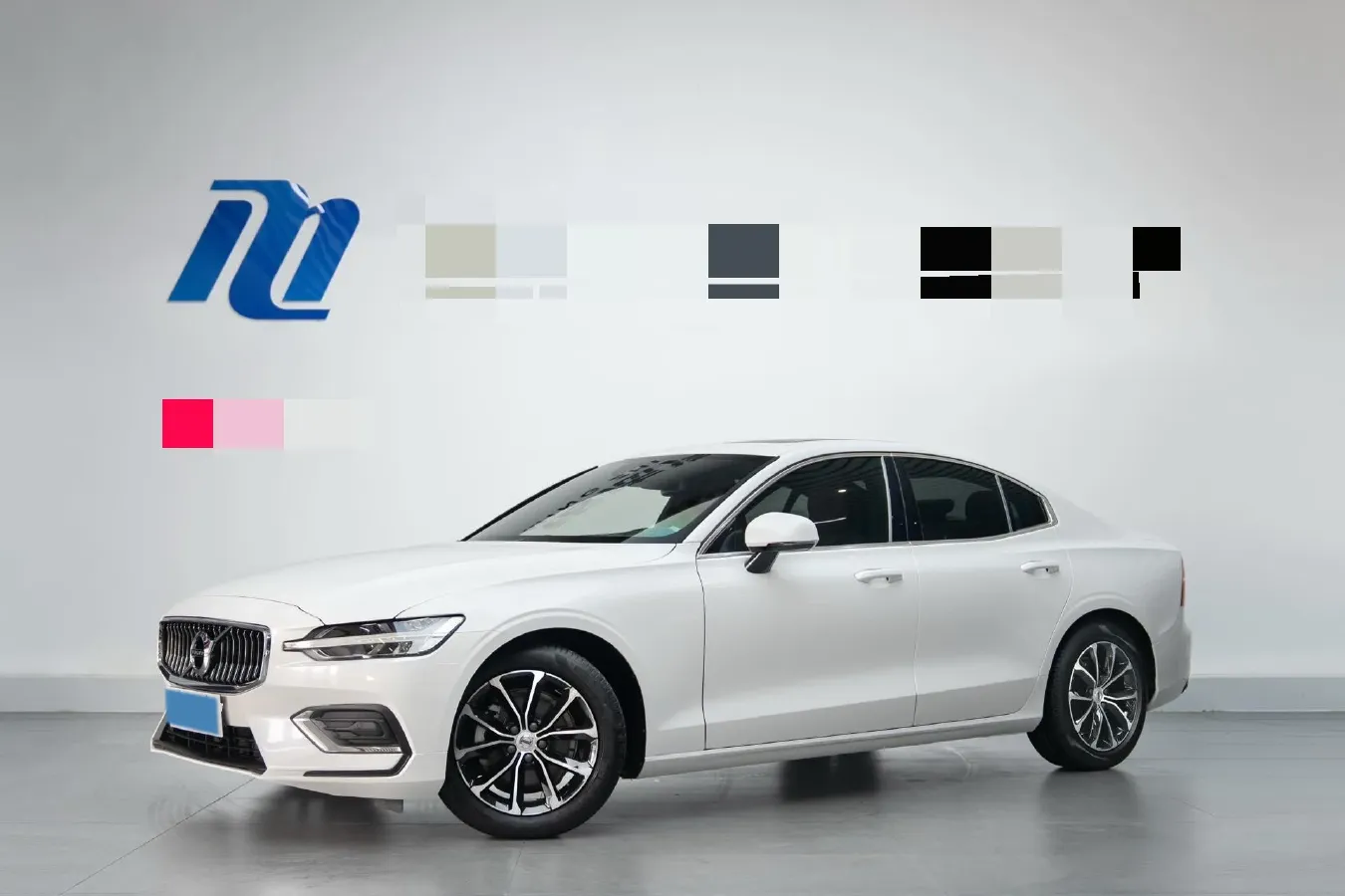 2022 Volvo S60 2.0T 197HP L4 8AT,autocango,china used car exporter,china ev exporter,chinese used car exporter,chinese used ev exporter
