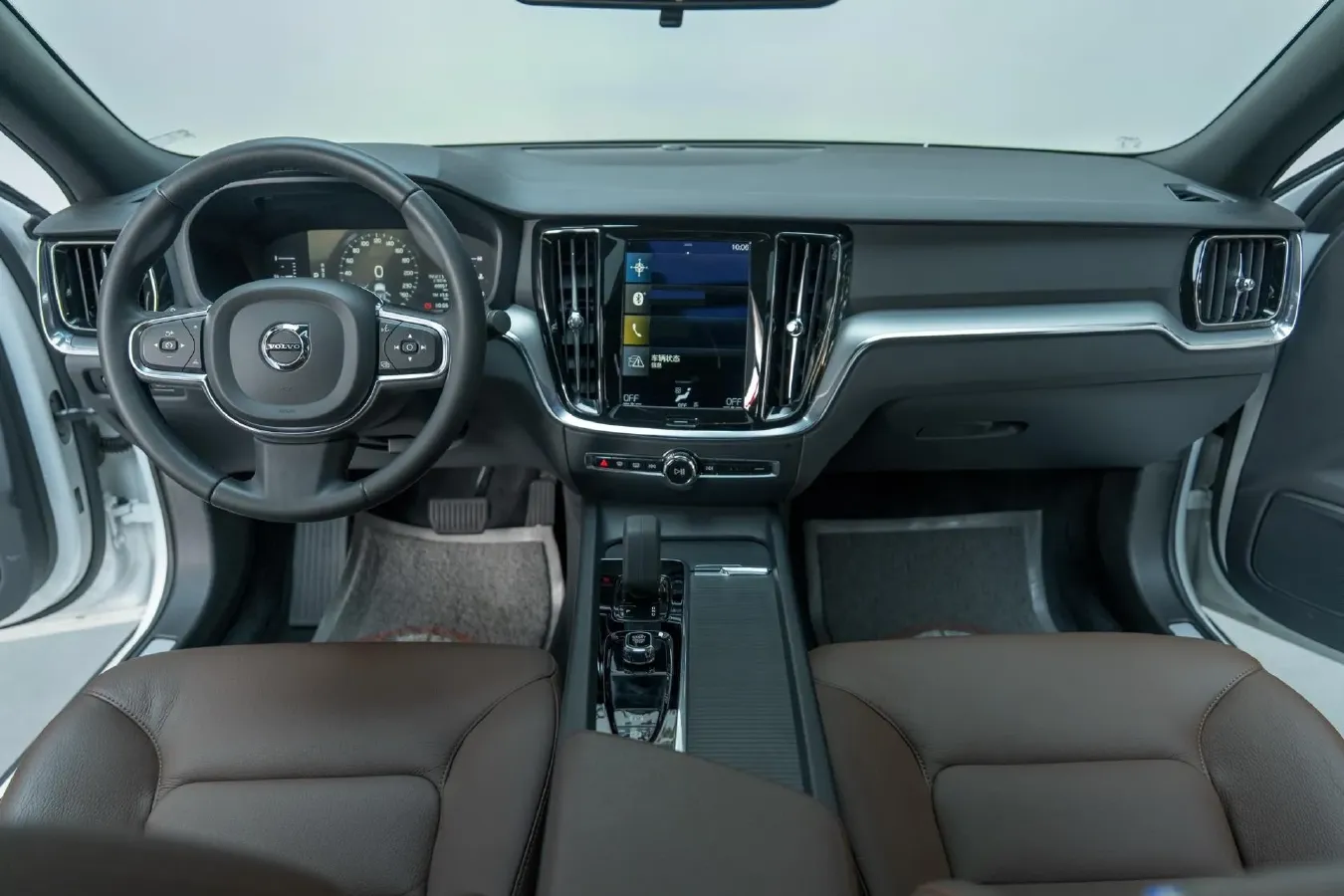 2022 Volvo S60 2.0T 197HP L4 8AT,autocango,china used car exporter,china ev exporter,chinese used car exporter,chinese used ev exporter