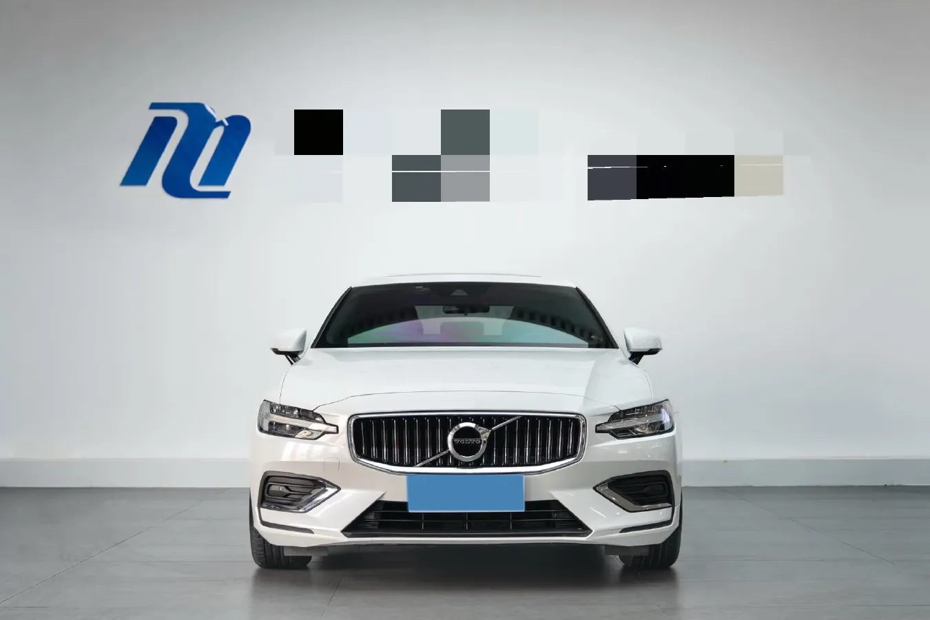 2022 Volvo S60 2.0T 197HP L4 8AT,autocango,china used car exporter,china ev exporter,chinese used car exporter,chinese used ev exporter