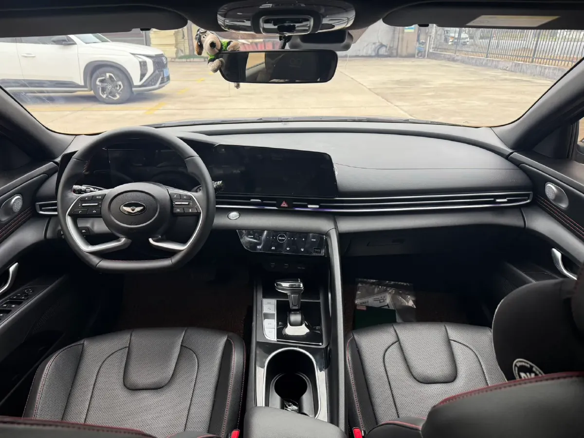 2022 Hyundai Elantra 1.5L 115HP L4 CVT,autocango,china used car exporter,china ev exporter,chinese used car exporter,chinese used ev exporter