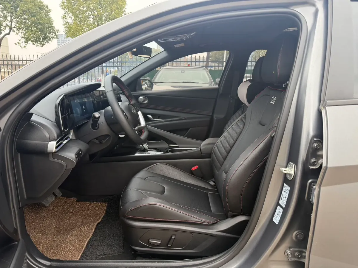 2022 Hyundai Elantra 1.5L 115HP L4 CVT,autocango,china used car exporter,china ev exporter,chinese used car exporter,chinese used ev exporter