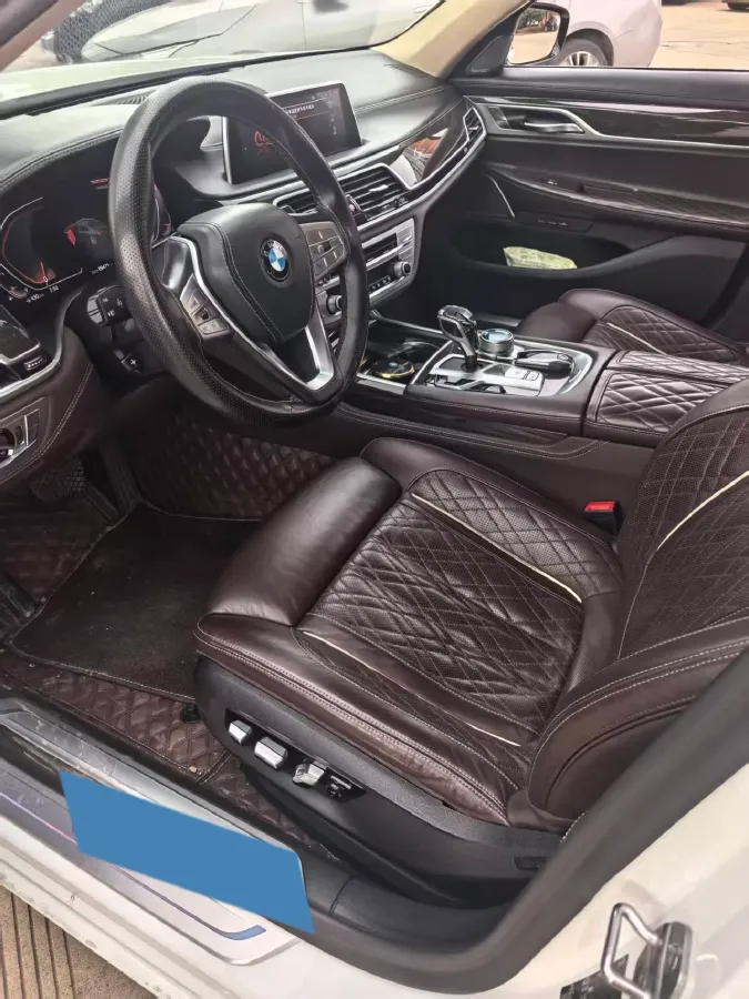 2019 BMW 7 Series 2.0T 265HP L4 8AT,autocango,china used car exporter,china ev exporter,chinese used car exporter,chinese used ev exporter