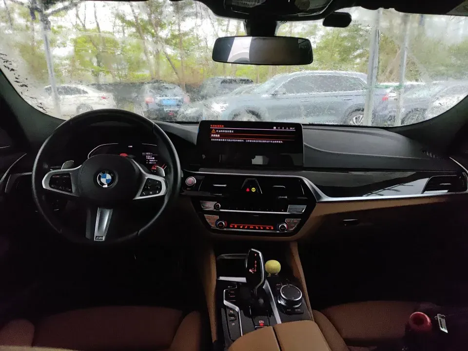 2022 BMW 6 Series GT 2.0T 245HP L4 8AT,autocango,china used car exporter,china ev exporter,chinese used car exporter,chinese used ev exporter