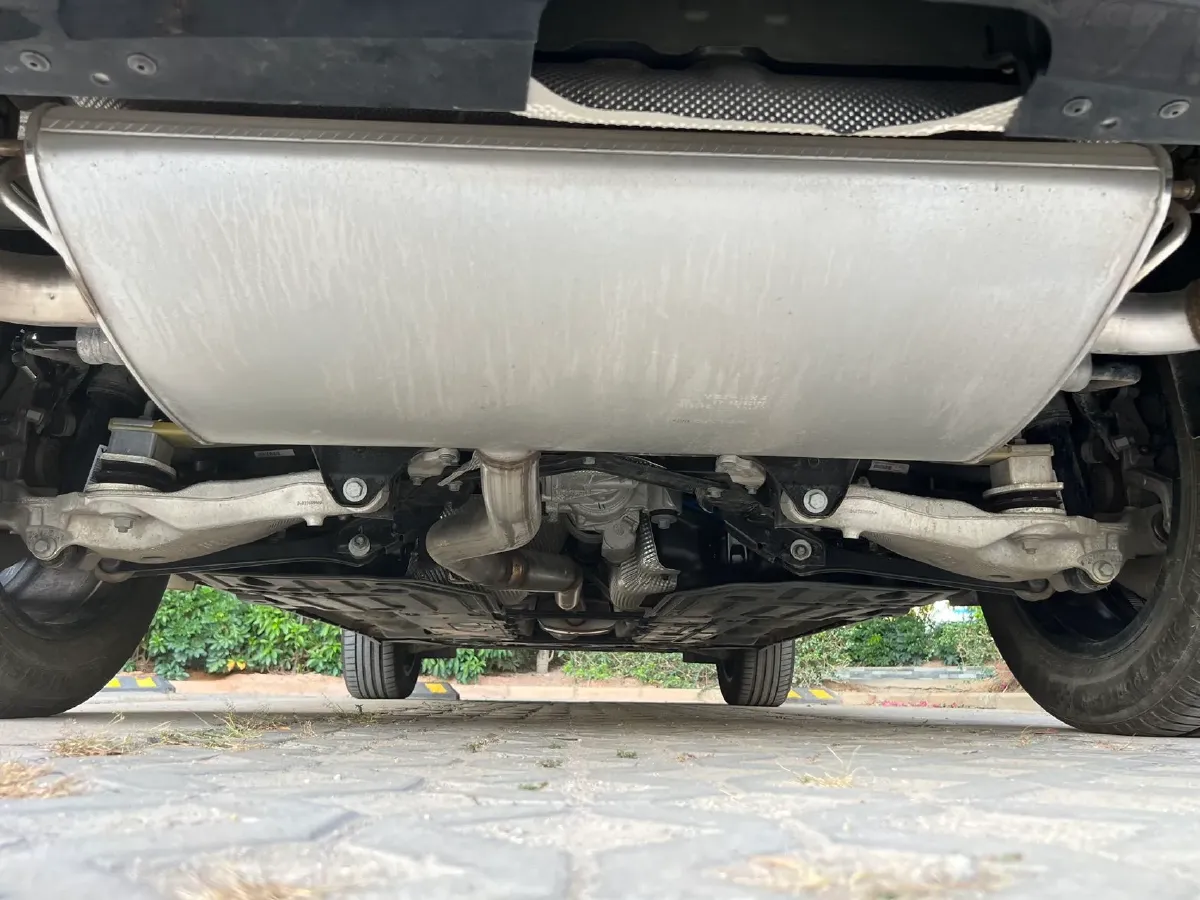 2025 Volvo XC60 2.0T 250HP L4 8AT,autocango,china used car exporter,china ev exporter,chinese used car exporter,chinese used ev exporter