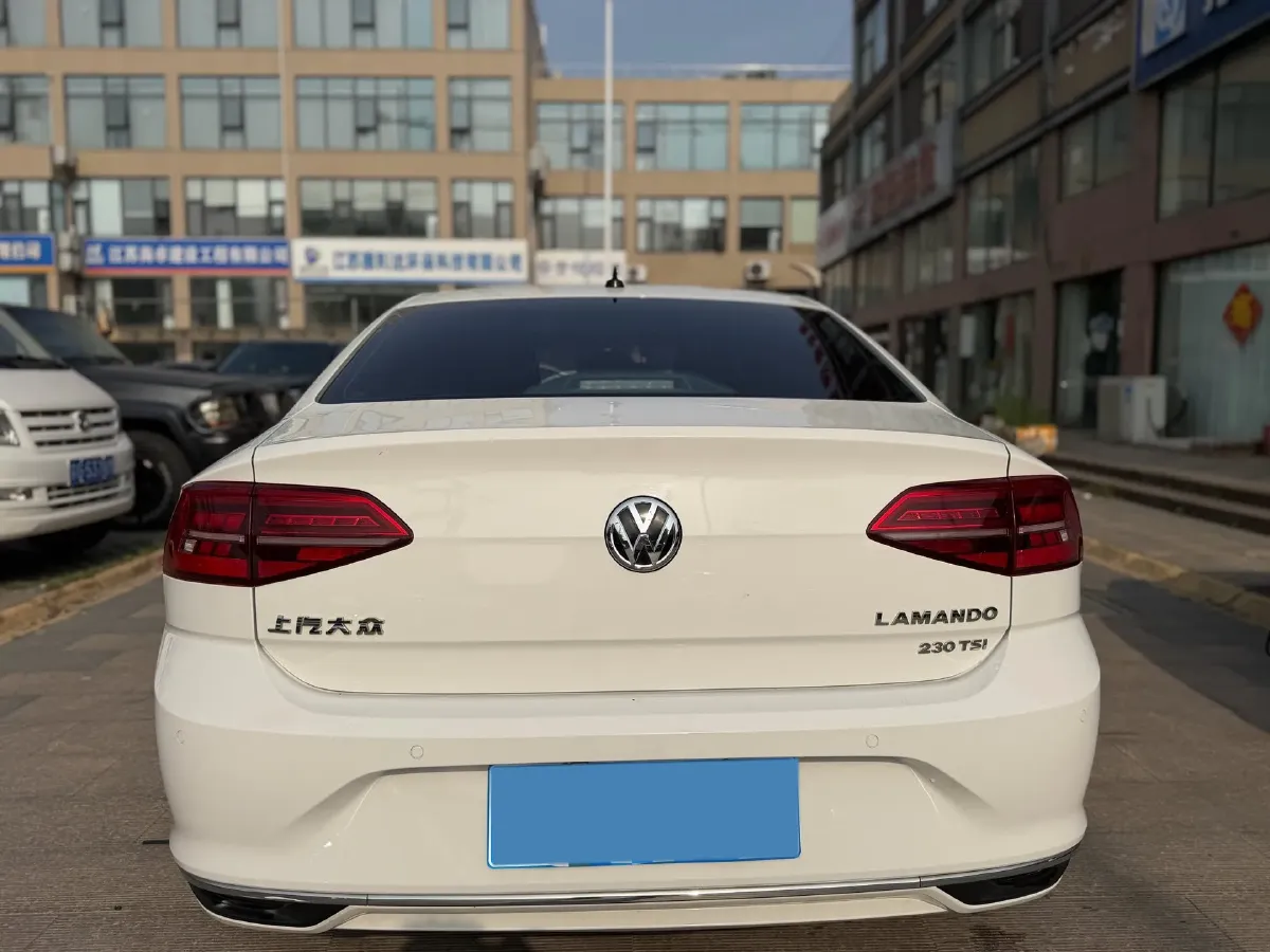 2019 Volkswagen T-Cross 1.4T 150HP L4 7DCT,autocango,china used car exporter,china ev exporter,chinese used car exporter,chinese used ev exporter