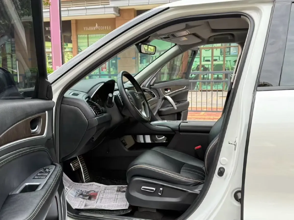 2020 Honda Avancier 2.0T 272HP L4 9AT,autocango,china used car exporter,china ev exporter,chinese used car exporter,chinese used ev exporter