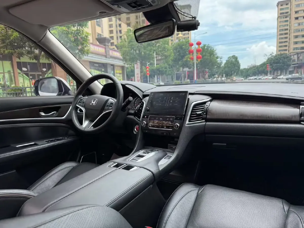 2020 Honda Avancier 2.0T 272HP L4 9AT,autocango,china used car exporter,china ev exporter,chinese used car exporter,chinese used ev exporter