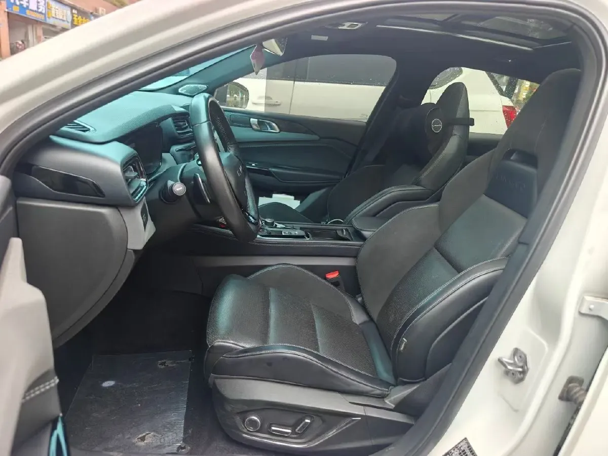 2022 LYNK&CO 03 1.5T 180HP L3 7DCT,autocango,china used car exporter,china ev exporter,chinese used car exporter,chinese used ev exporter