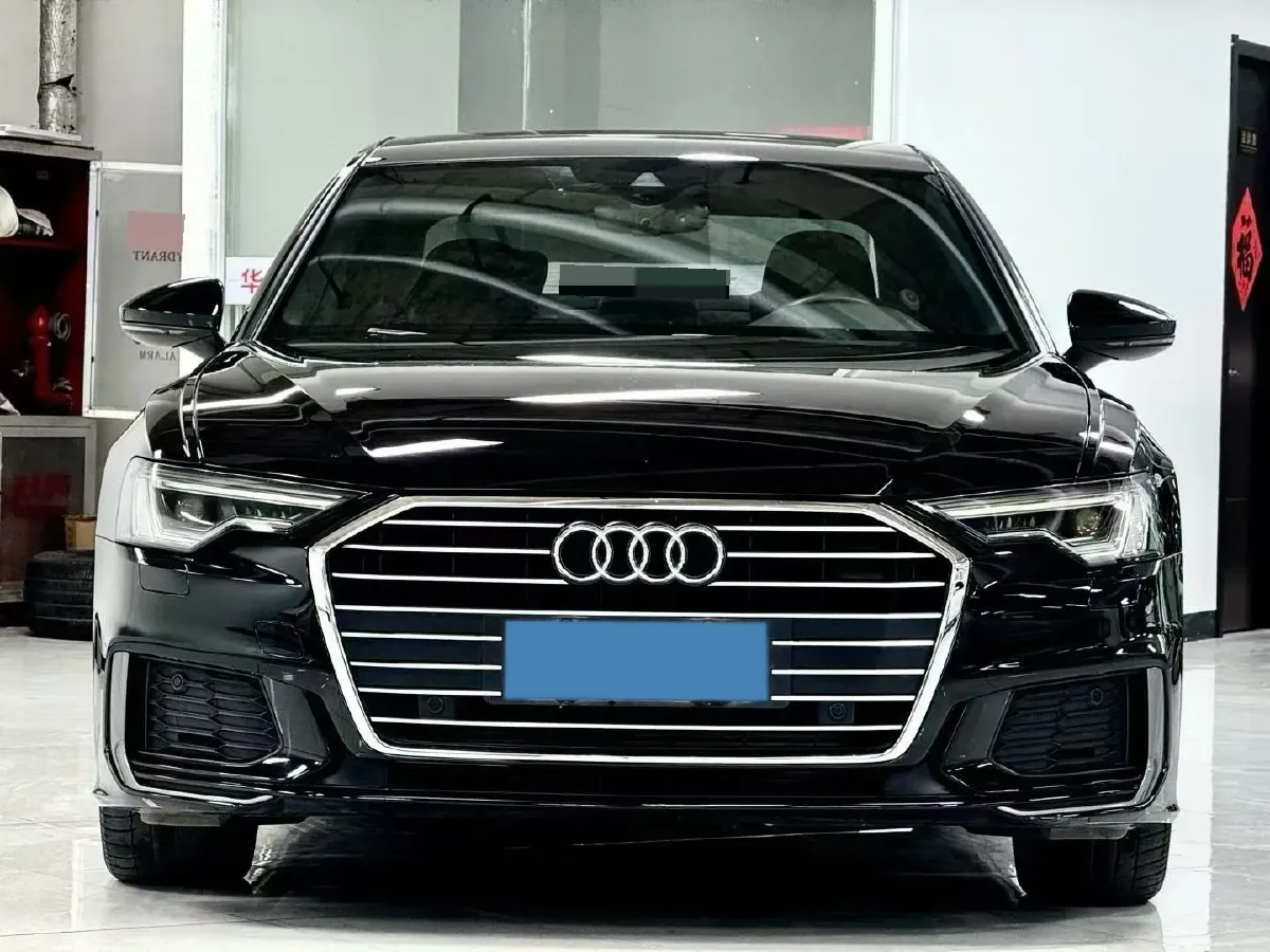 2020 Audi A6L 2.0T 190HP L4 7DCT,autocango,china used car exporter,china ev exporter,chinese used car exporter,chinese used ev exporter