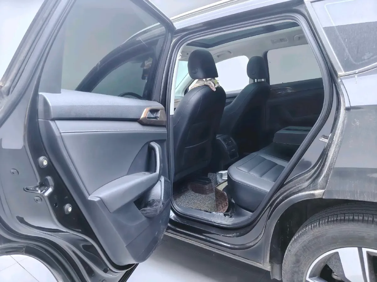 2021 Volkswagen Tharu 1.4T 150HP L4 7DCT,autocango,china used car exporter,china ev exporter,chinese used car exporter,chinese used ev exporter