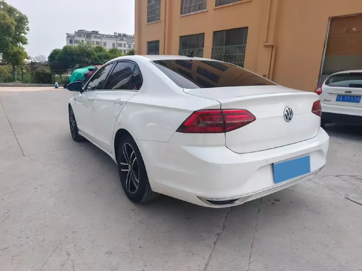 2021 Volkswagen Lamando 1.4T 150HP L4 7DCT,autocango,china used car exporter,china ev exporter,chinese used car exporter,chinese used ev exporter