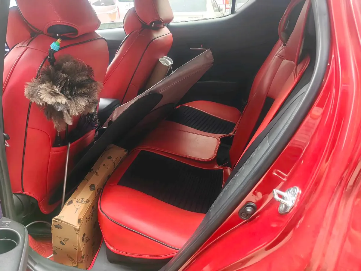 2018 Toyota C-HR 2.0L 171HP L4 CVT,autocango,china used car exporter,china ev exporter,chinese used car exporter,chinese used ev exporter