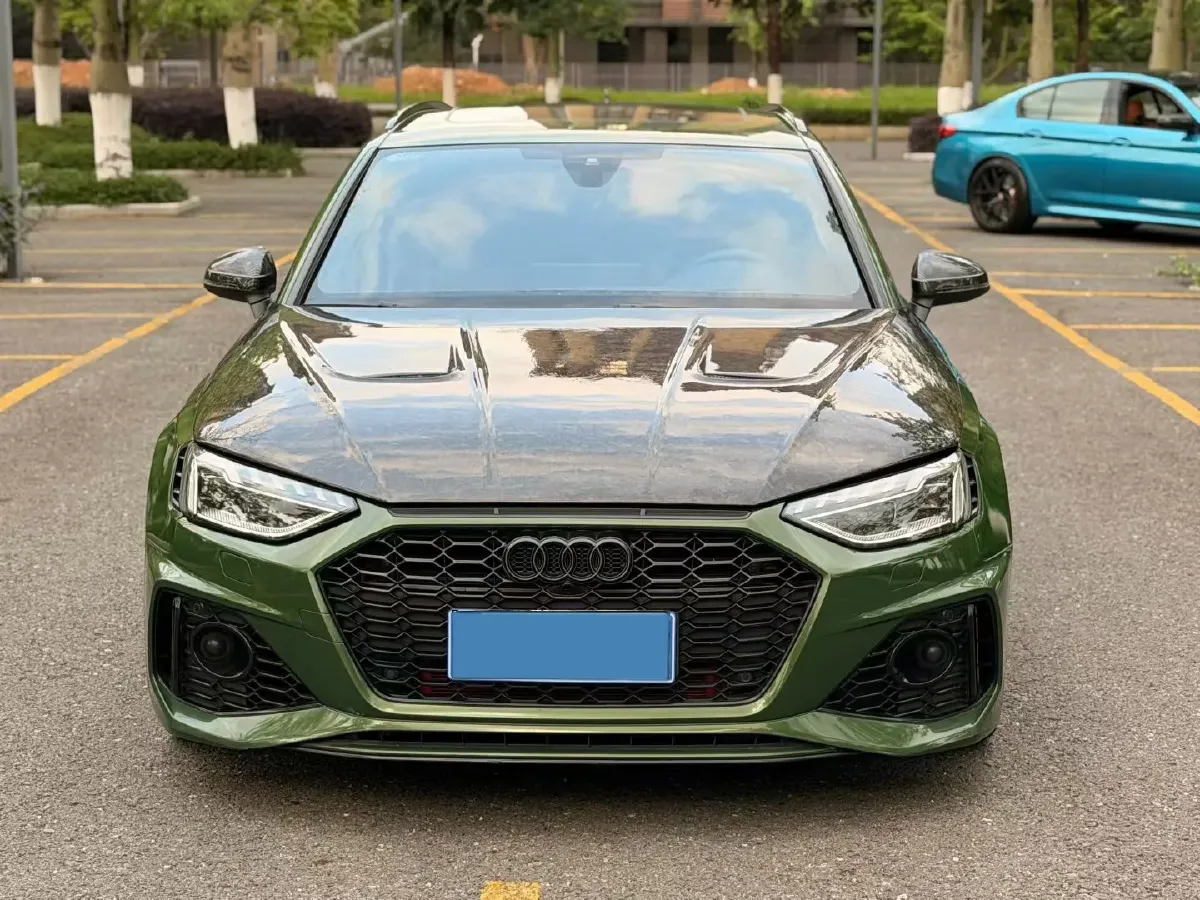 2021 Audi RS 4 2.9T 450HP V6 8AT,autocango,china used car exporter,china ev exporter,chinese used car exporter,chinese used ev exporter