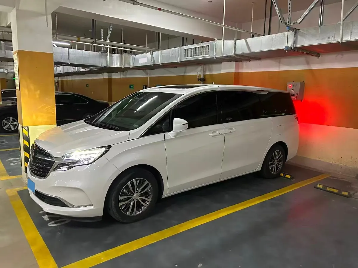 2020 Buick GL8 2.0T 237HP L4 9AT,autocango,china used car exporter,china ev exporter,chinese used car exporter,chinese used ev exporter