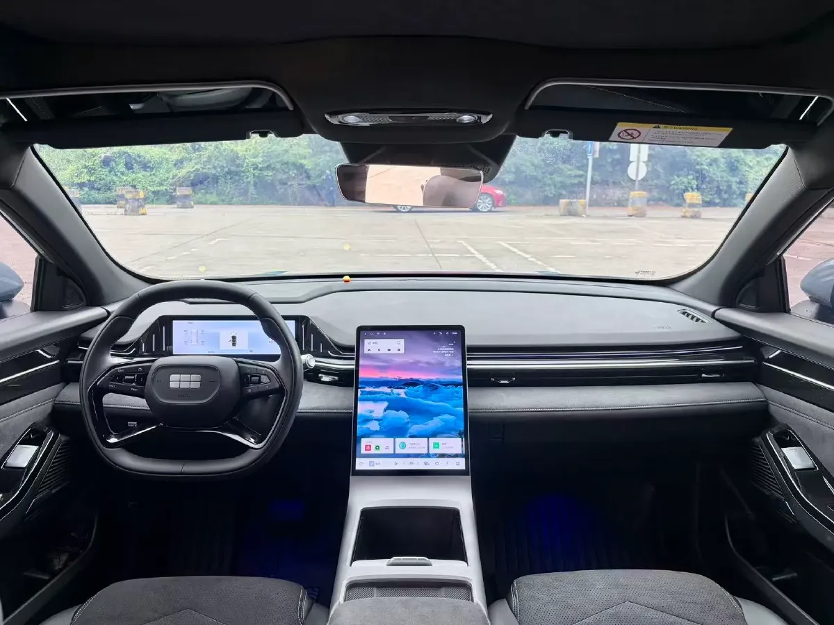 2024 Geely Galaxy L6 1.5T 163HP L4 3DHT PHEV,autocango,china used car exporter,china ev exporter,chinese used car exporter,chinese used ev exporter