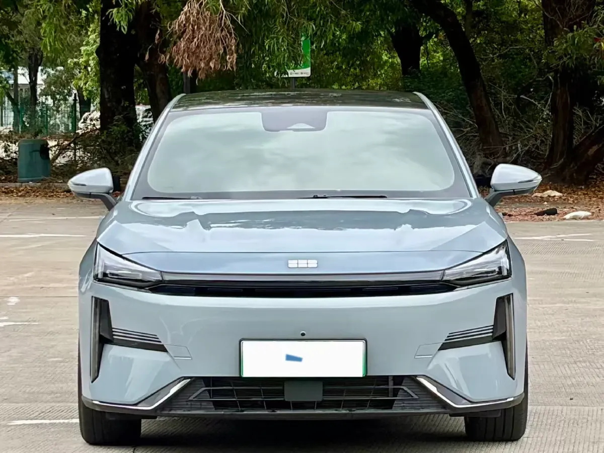 2024 Geely Galaxy L6 1.5T 163HP L4 3DHT PHEV,autocango,china used car exporter,china ev exporter,chinese used car exporter,chinese used ev exporter