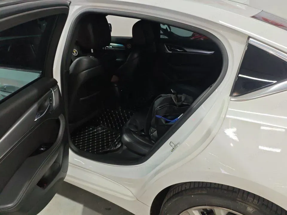 2021 Cadillac CT5 2.0T 237HP L4 10AT,autocango,china used car exporter,china ev exporter,chinese used car exporter,chinese used ev exporter